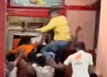 Misterioso episodio sorprendió a peregrinos en el templo Palsi Supo, India